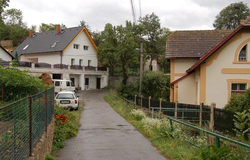 POKUD CHCETE ZAVT OKNO KLIKNTE NA OBRZEK