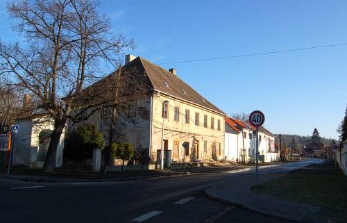 POKUD CHCETE ZAVT OKNO KLIKNTE NA OBRZEK