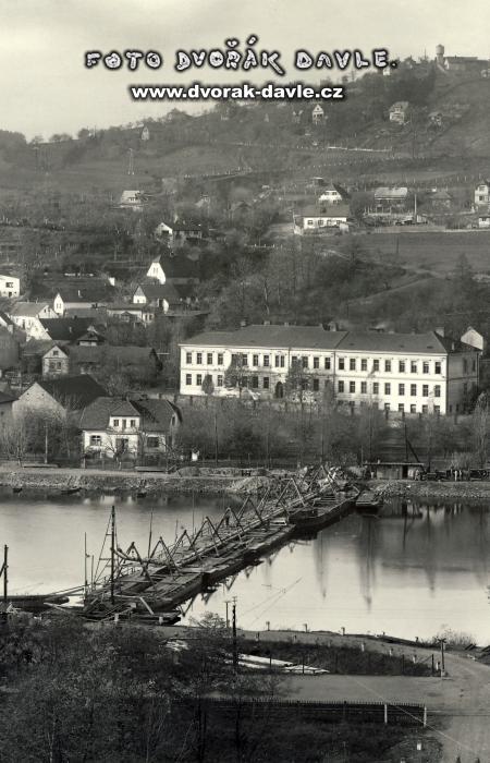 POKUD CHCETE ZAVT OKNO KLIKNTE NA OBRZEK