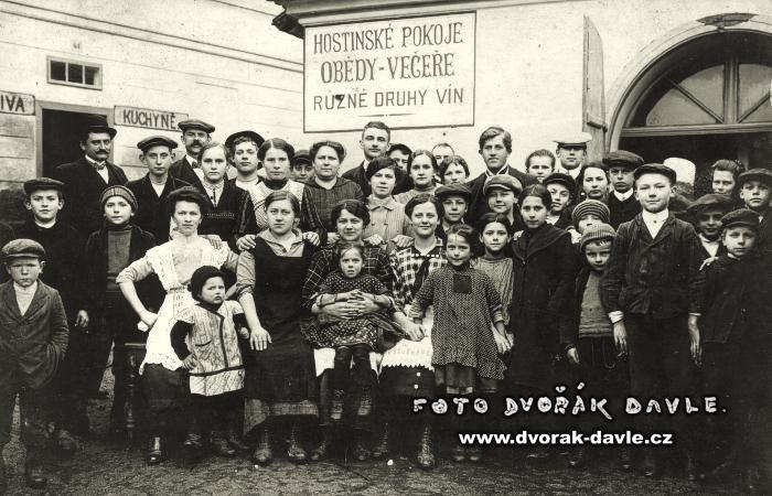 POKUD CHCETE ZAVT OKNO KLIKNTE NA OBRZEK