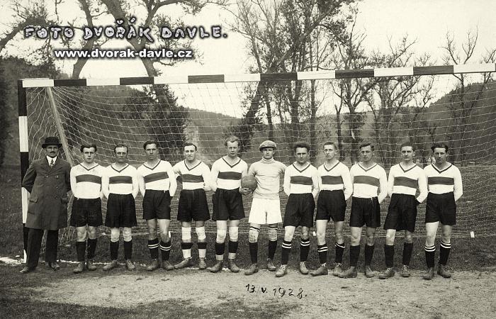 POKUD CHCETE ZAVT OKNO KLIKNTE NA OBRZEK